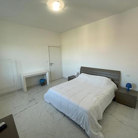 Hotel Attico Marsiglie Casal Fiumanese Zewnętrze zdjęcie
